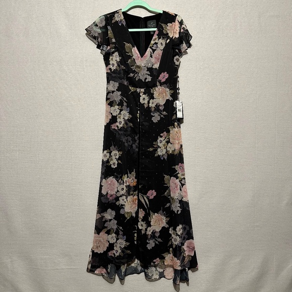 NWT Adrianna Papell Metallic Chiffon Walkthrough - size 2 - Picture 2 of 7